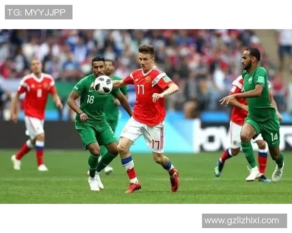 足球场上的激情与疯狂杀红眼的明星球员背后的故事与挑战